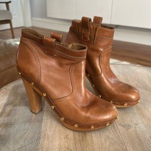 Tory Burch Ginevra Tan Brown Leather Studded Ankle Boots Platform Slip On Size 9